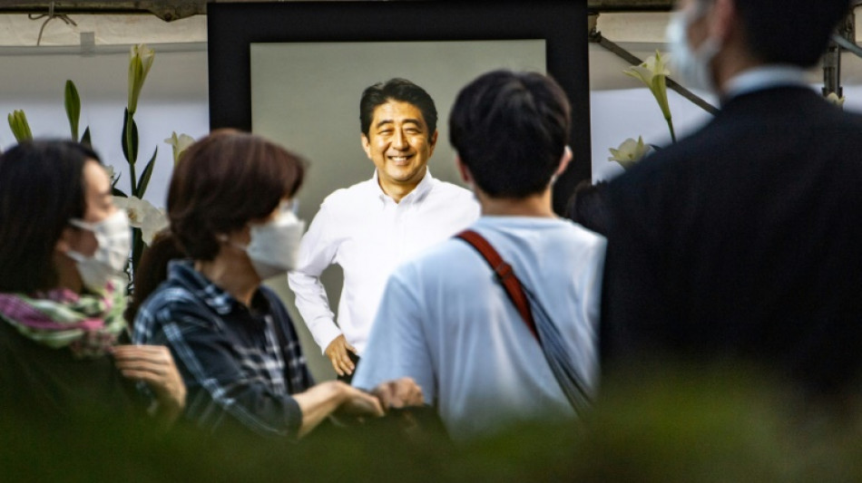 Asesinato de Abe pone de relieve en Jap&oacute;n las relaciones de los pol&iacute;ticos y la secta Moon