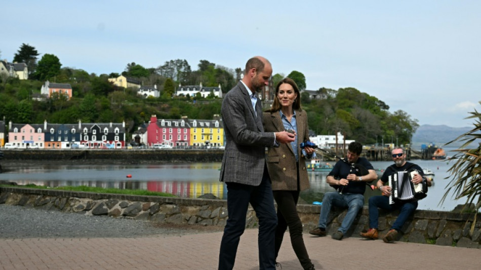 Guillermo y Catalina publican imagen rom&aacute;ntica en su discreto aniversario de boda en isla escocesa