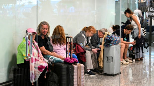 Cientos de pasajeros varados en Bali debido a la guerra en Oriente Medio