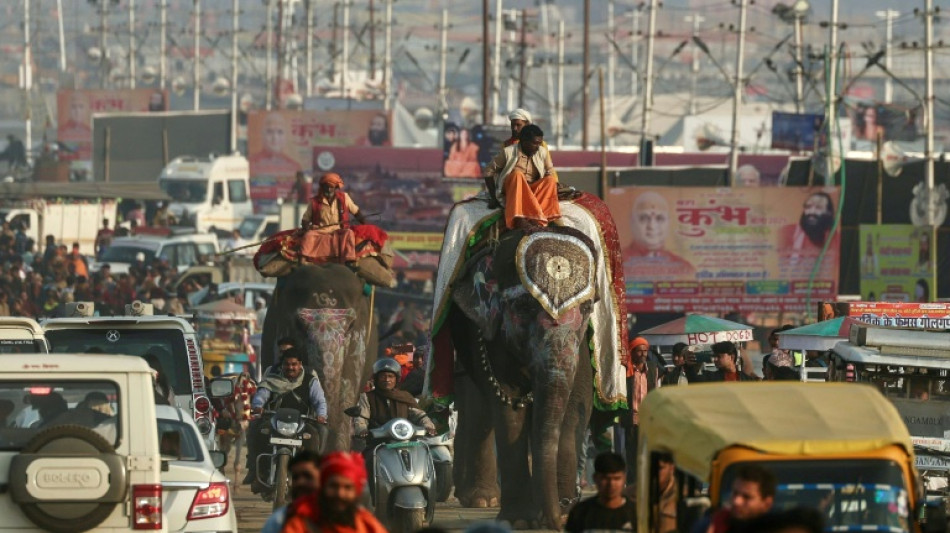 Festival hindu come&ccedil;a na &Iacute;ndia e deve atrair 400 milh&otilde;es de peregrinos