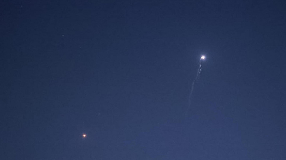 'Quattro donne palestinesi uccise e 6 ferite da bomba a grappolo a Hebron'