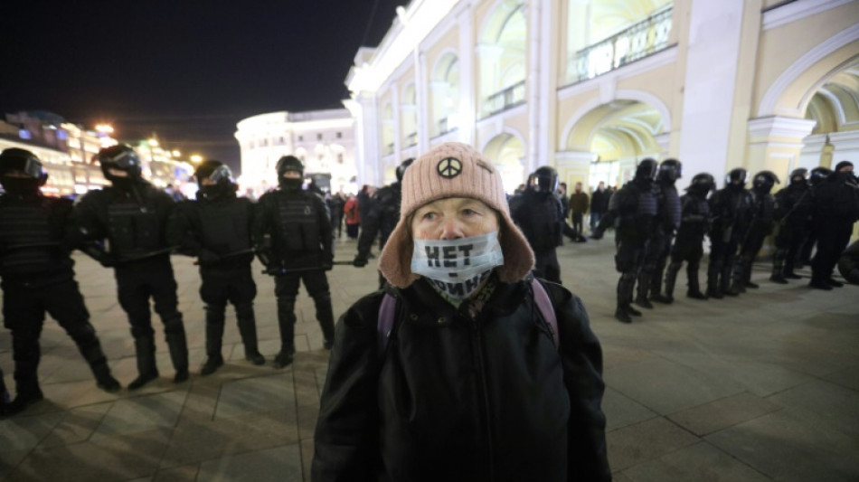 Más de 5.000 manifestantes arrestados en Rusia por las protestas contra la intervención en Ucrania