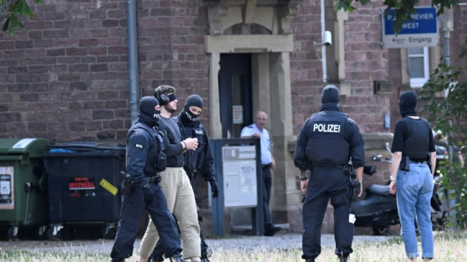 Sieben mutma&szlig;liche Islamisten wegen Terrorverdacht in D&uuml;sseldorf vor Gericht