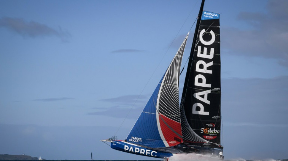 Vend&eacute;e Globe: Dalin dans le sillage de Richomme