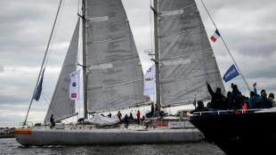 La go&eacute;lette Tara part &eacute;tudier l'effet des pollutions autour des c&ocirc;tes europ&eacute;ennes