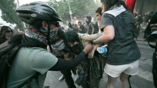 Manifestantes y policías chocan cerca de la embajada de Israel en México