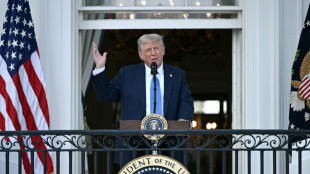 Trump pro&iacute;be ou restringe entrada nos EUA a cidad&atilde;os de 19 pa&iacute;ses