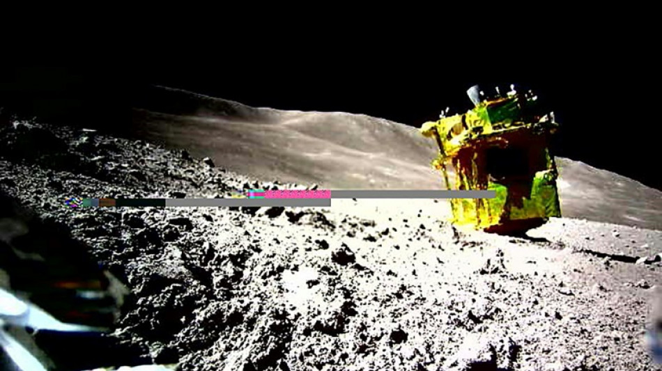 El módulo lunar japonés SLIM se reactiva tras dos semanas apagado