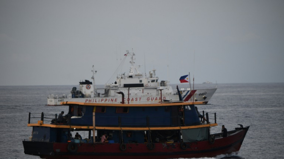Filipinas acusam navios chineses de atingir e danificar suas embarca&ccedil;&otilde;es