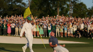 Golf: Rory McIlroy remporte son premier Masters apr&egrave;s un play-off contre Justin Rose