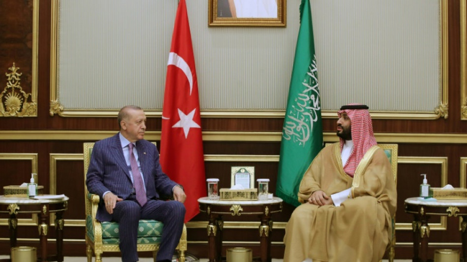 Türkischer Präsident Erdogan erstmals seit Ermordung Khashoggis in Saudi-Arabien