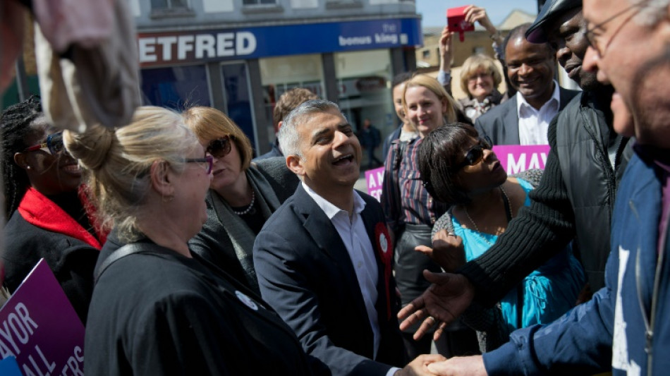 London's contrasting mayoral hopefuls: Goldsmith and Khan