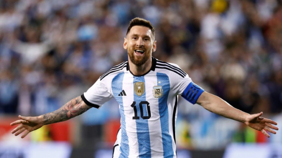 Amical: L'Argentine balaie la Jama&iuml;que, Messi dans le club des 100