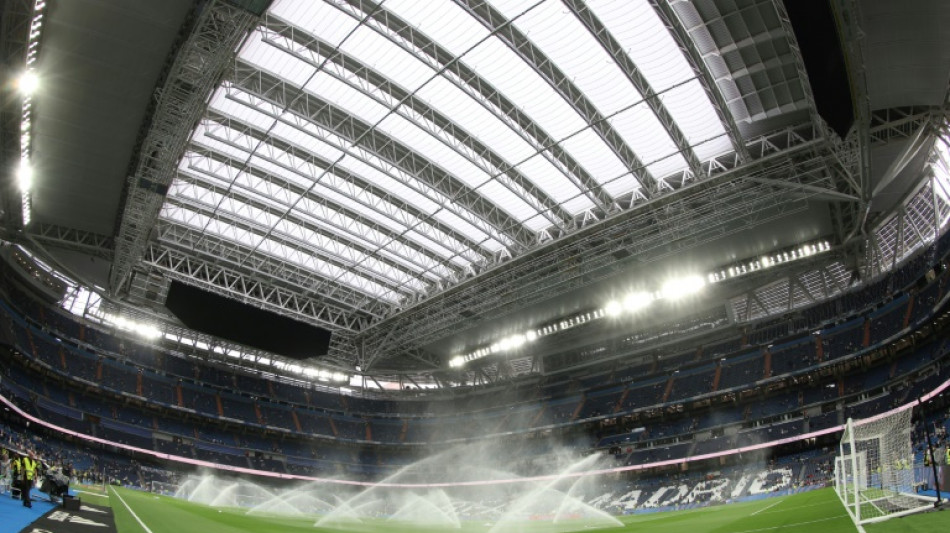 'Spectacular atmosphere' as Real Madrid close new Bernabeu roof for first time