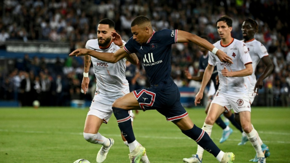 L1: l'OM en force, Mbapp&eacute; en star, Metz et Bordeaux rel&eacute;gu&eacute;s