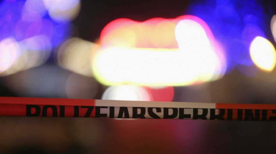 Polizei in Düsseldorf findet tote Frau in Plastiktonne auf Balkon