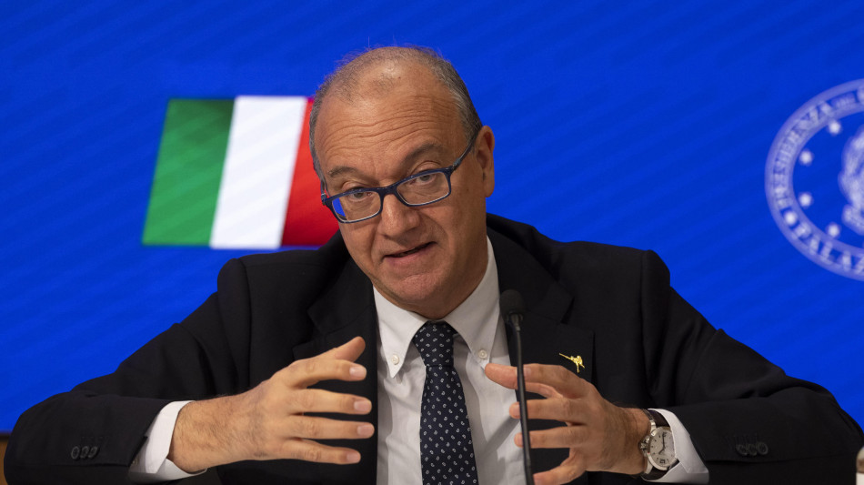 Lotta a diplomifici, meno candidati esterni a Maturit&agrave;