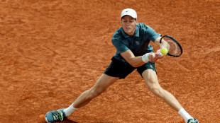 Sinner vence J&oacute;dar e vai &agrave;s semifinais do Masters 1000 de Madri