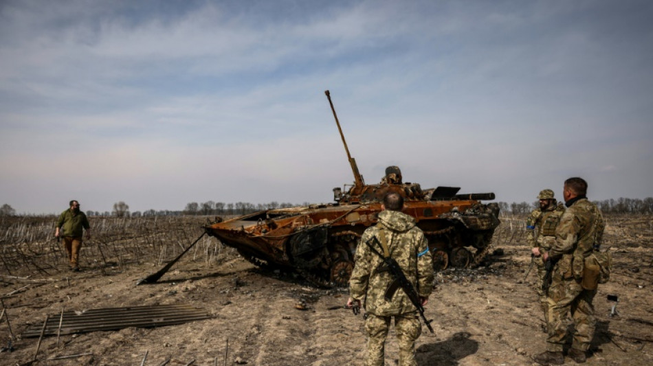 Ukraine: Zelensky prévient que l'armée russe se repositionne pour attaquer l'Est