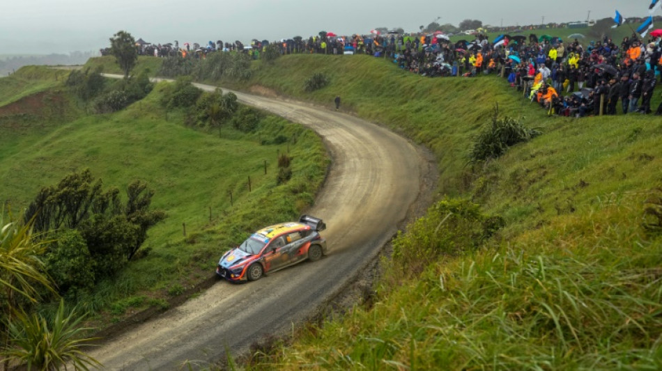 WRC - Rallye de Nouvelle-Z&eacute;lande: T&auml;nak toujours en t&ecirc;te, Ronvaper&auml; se rapproche du titre