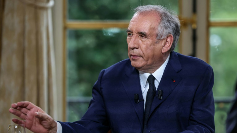 'Destino da Fran&ccedil;a' estar&aacute; em jogo no pr&oacute;ximo voto de confian&ccedil;a, diz Bayrou