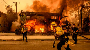Br&auml;nde in Los Angeles: Biden spricht vom "verheerendsten Brand in Geschichte Kaliforniens"