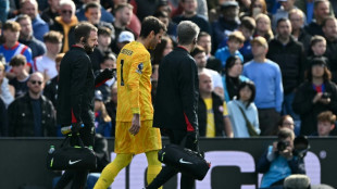 Alisson se lesiona e vai desfalcar Brasil nas Eliminat&oacute;rias; Weverton &eacute; convocado