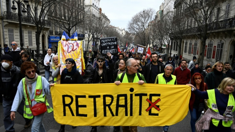 Anhaltende Proteste in Frankreich gegen Rentenreform vor Misstrauensvotum im Parlament