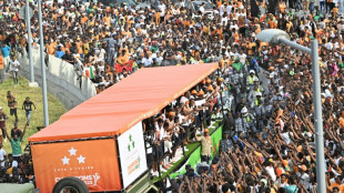 Sele&ccedil;&atilde;o marfinense arrasta multid&atilde;o na comemora&ccedil;&atilde;o do tri da Copa Africana