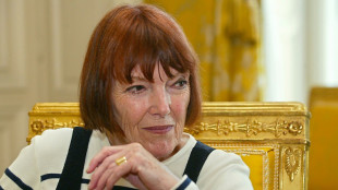 Hommages apr&egrave;s la mort de la styliste Mary Quant, qui a popularis&eacute; la minijupe