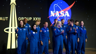 Nuevos graduados de la NASA ponen sus ojos en la Luna... y en Marte