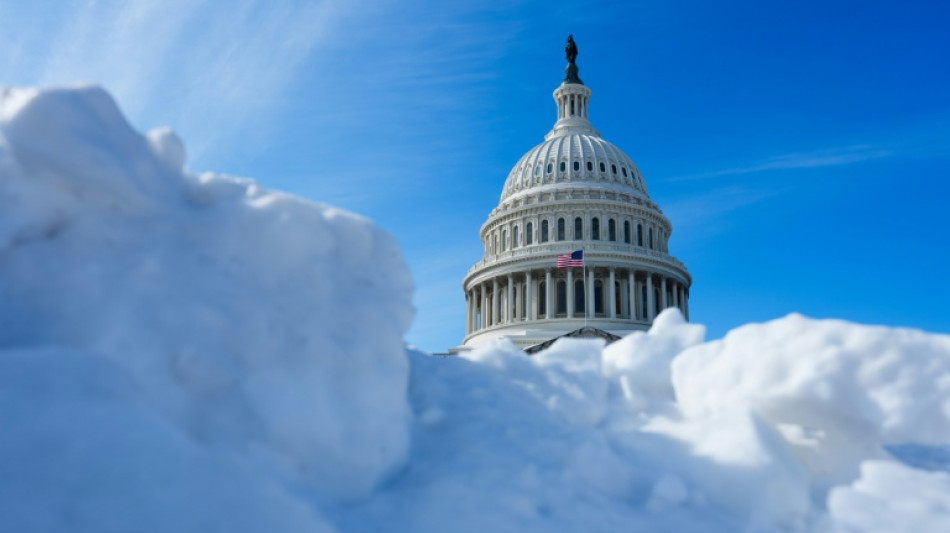 C&acirc;mara dos Estados Unidos vota projeto para acabar com 'shutdown'