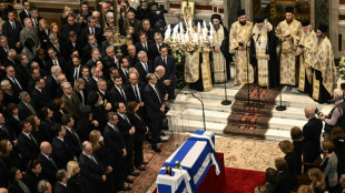 Gr&egrave;ce: l'ancien Premier ministre Costas Simitis inhum&eacute; apr&egrave;s un deuil national