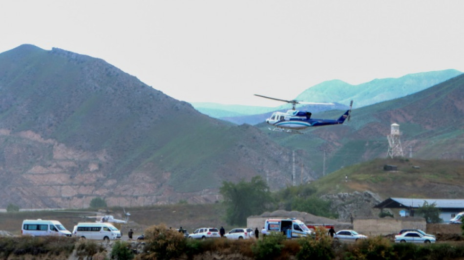For&ccedil;as Armadas do Ir&atilde; negam excesso de peso em helic&oacute;ptero no qual morreu presidente