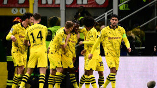 Dortmund vence Milan (3-1) e vai &agrave;s oitavas da Champions