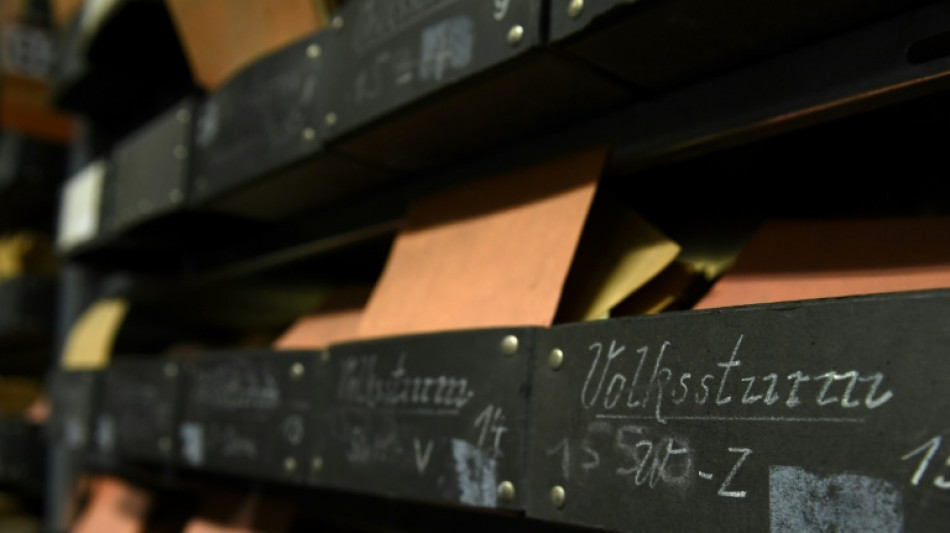 Suchdienst von Rotem Kreuz sucht weiter nach tausenden Weltkriegsvermissten