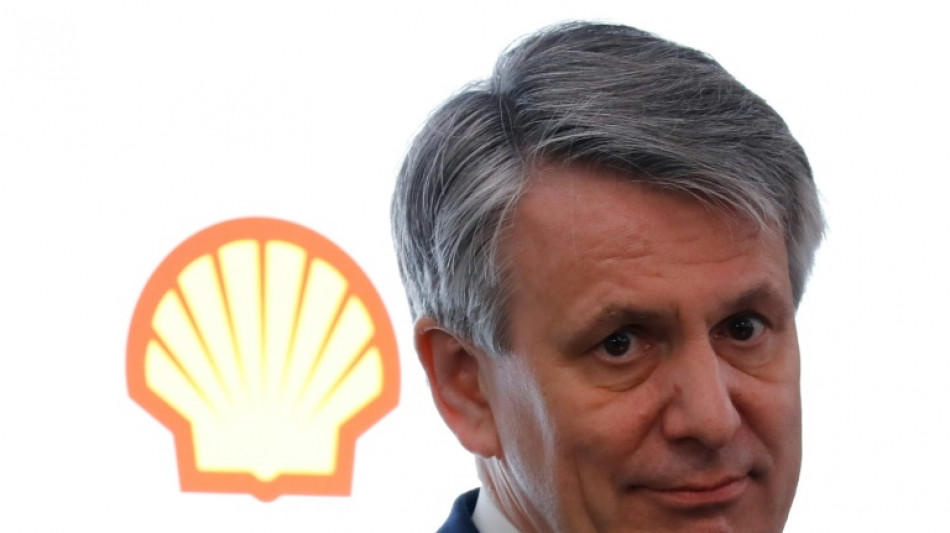 Shell says CEO stepping down at end of 2022