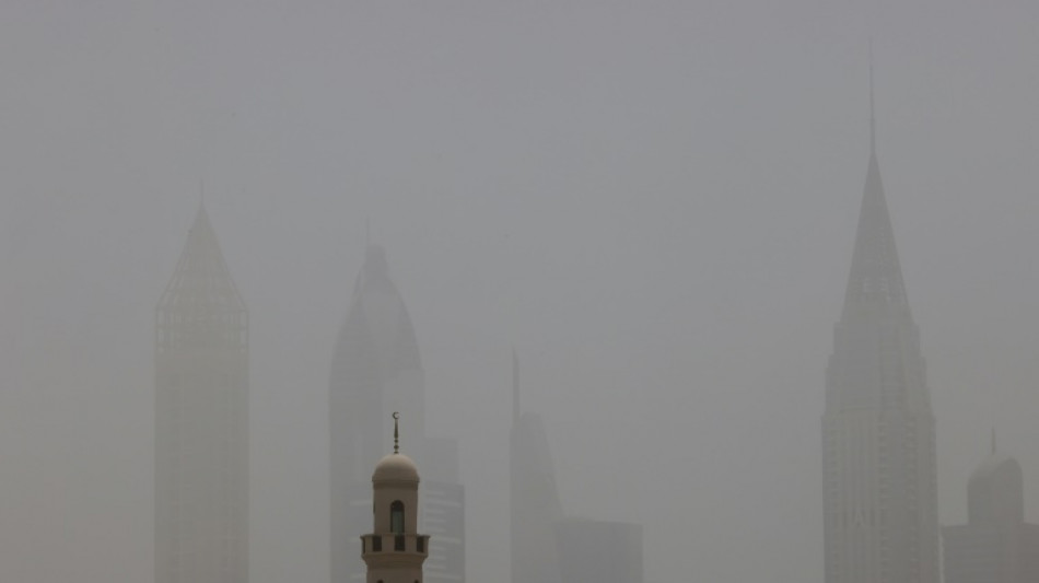 World's tallest building engulfed as Mideast sandstorms hit UAE