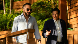 Rubio diz que El Salvador aceitar&aacute; receber presos americanos e migrantes 'criminosos'