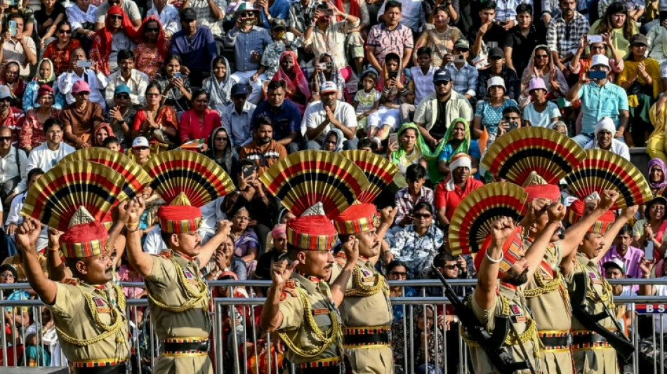 No handshake at muted India-Pakistan border ceremony