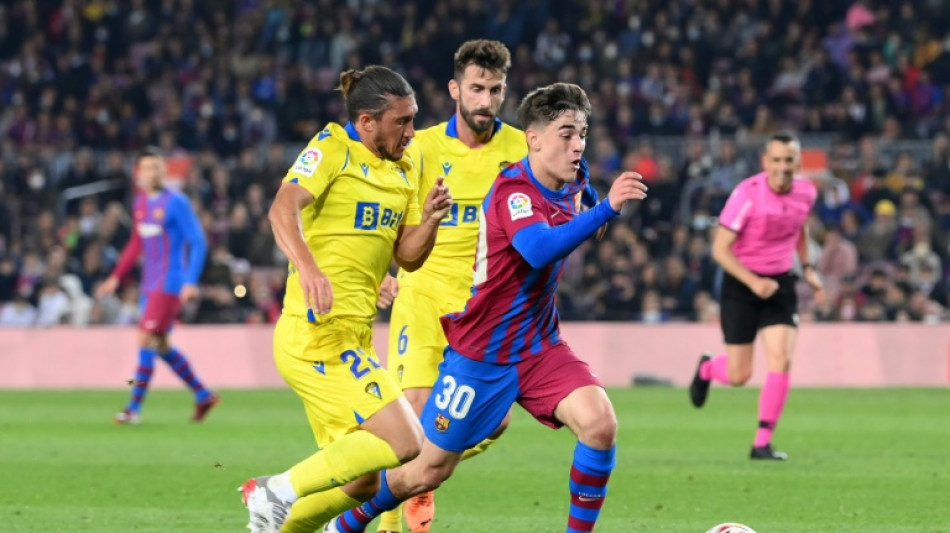 Barcelona starlet Gavi pens new deal until 2026