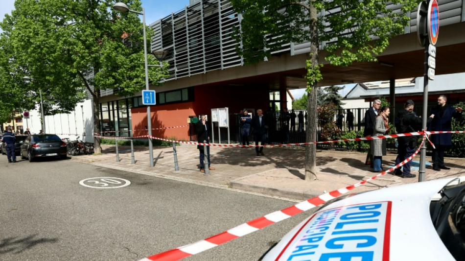 Bas-Rhin: deux fillettes bless&eacute;es au couteau devant leur &eacute;cole, une autre victime d'un malaise