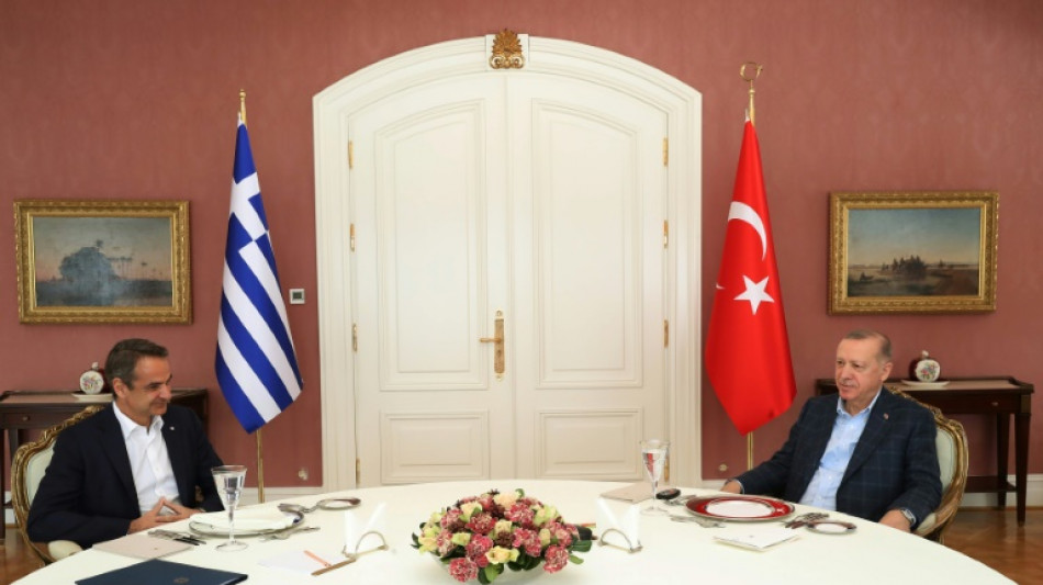 Sommet gréco-turc à Istanbul entre voisins de l'Otan, avec l'Ukraine en tête