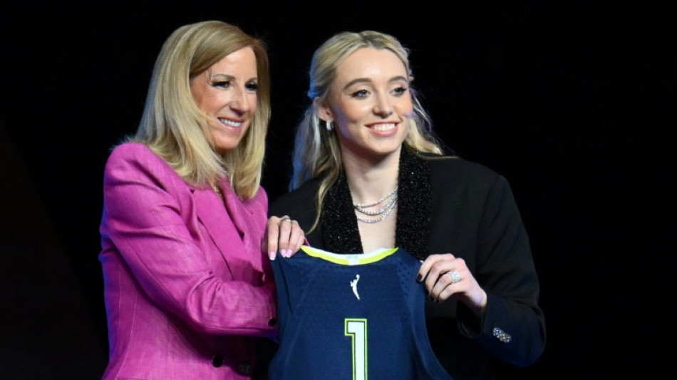 Paige Bueckers, la nueva joya del b&aacute;squet femenino, jugar&aacute; en las Dallas Wings