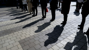 EUA perde empregos, mas Casa Branca considera que economia segue 'forte'