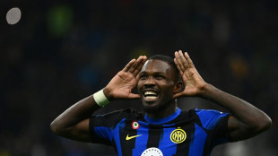 Serie A: Inter festigt Tabellenf&uuml;hrung - Cagliari siegt nach 0:3