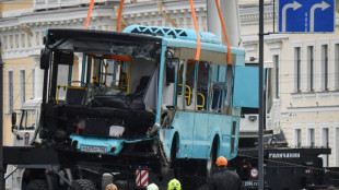 Russie: sept personnes tuées dans la chute d'un bus dans une rivière à Saint-Pétersbourg