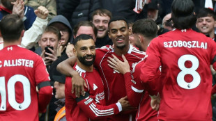 Liverpool stay perfect in Premier League, Man Utd brace for Chelsea visit