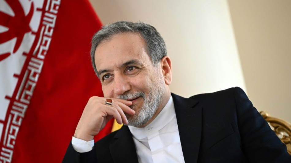 Irán afirma que el enriquecimiento de uranio "no es negociable" con EEUU