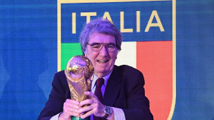 Omaggia a Zoff, Gravina 'Esempio e icona, grati per sempre'